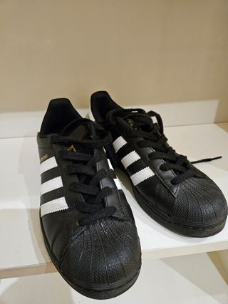 Zapatilla deportiva