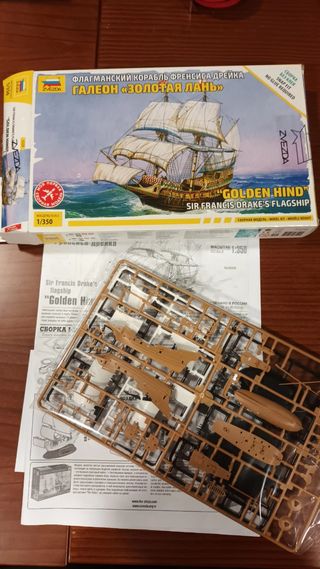 ZVEZDA "Golden Hind" 1/350