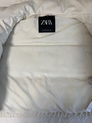 Chaleco acolchado efecto piel zara