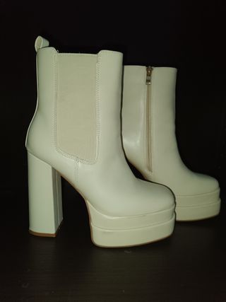 Botines de mujer con plataforma 👢🤍
