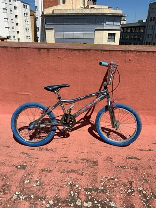 Bicicleta BMX