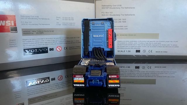 Wsi 1/50 FEIK Volvo FH4