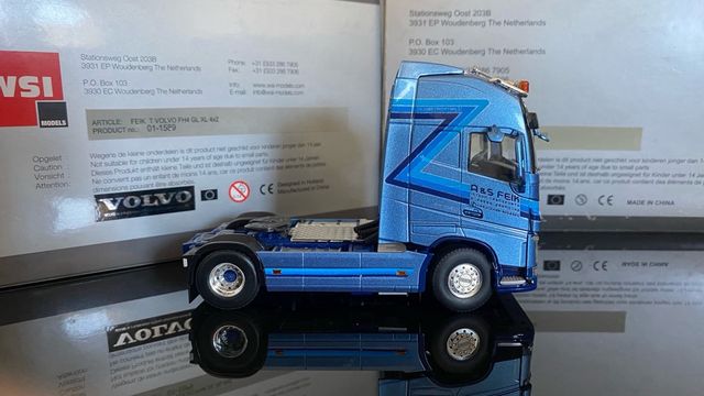 Wsi 1/50 FEIK Volvo FH4