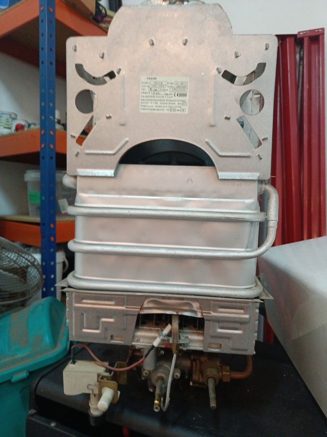 Calentador Fagor super compact