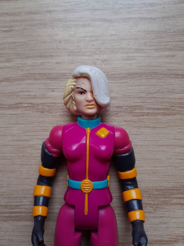 Dra. Blight Capitan Planeta