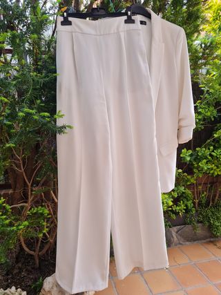 Traje zara americo y pantalon