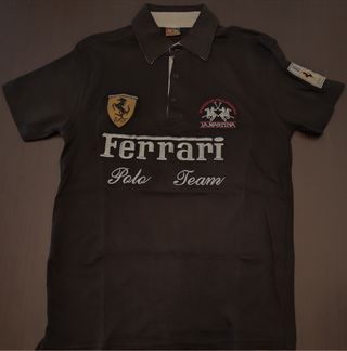 Chaleco sin mangas, camisetas y camisa.