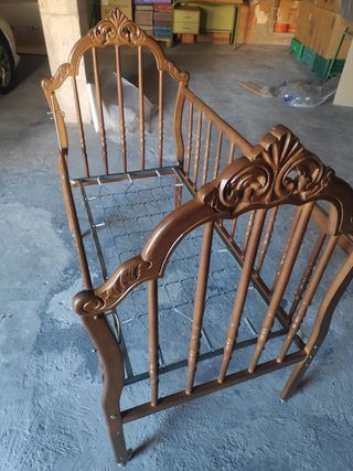 Cuna de madera