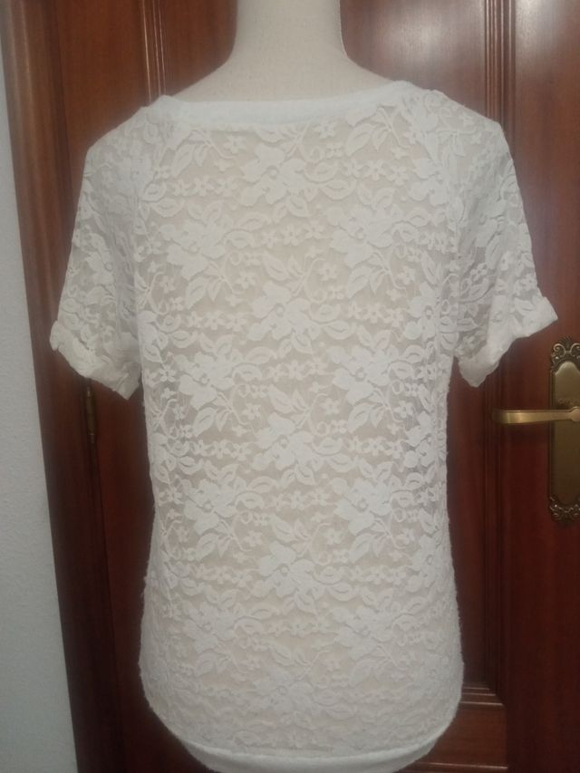 Camiseta de encaje
