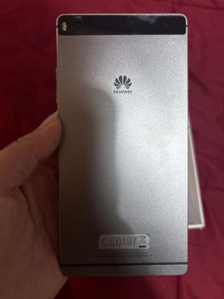 HUAWEI P8