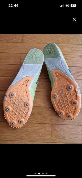Adidas distancer clavos 