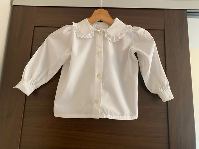 Camisa con cuello Peter Pan