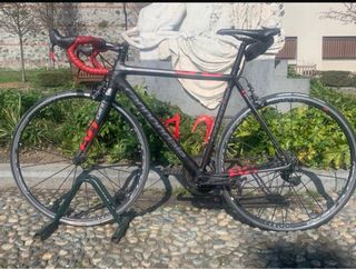Bicicletta da corsa cannondele evo in carbonio