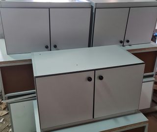 MUEBLES NUEVOS . COLGANTES O BAJOS