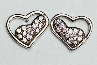 Pendientes de corazones de plata de ley 925