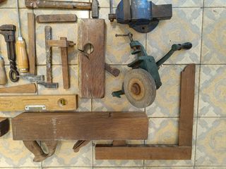 Herramientas antiguas de carpintería.