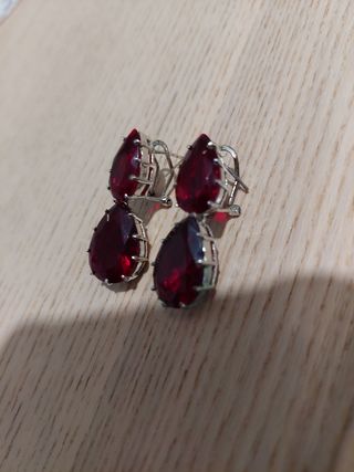 Pendientes con cristal granate , vintage