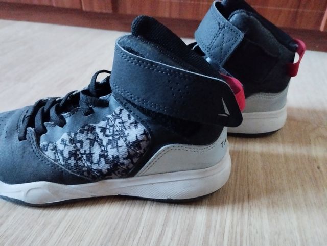 Botas baloncesto 34