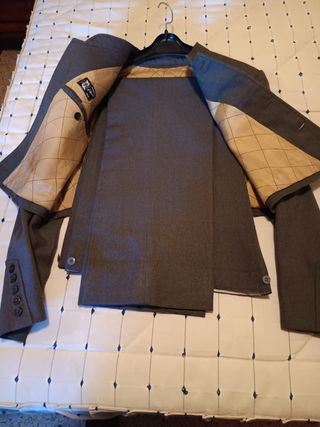 Traje de corto o campero rociero