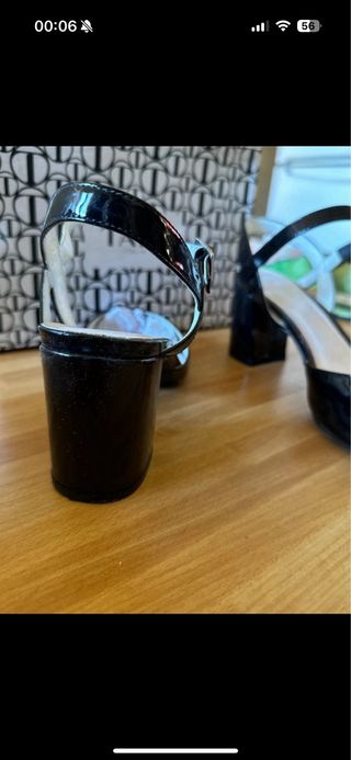 Sandali con tacco Tata