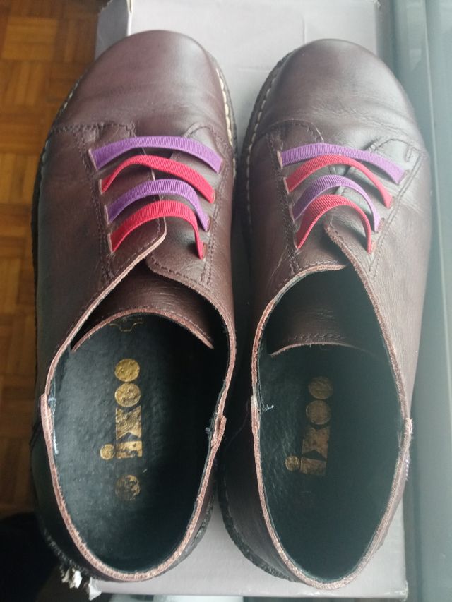 Zapato subido piel marrón chocolate