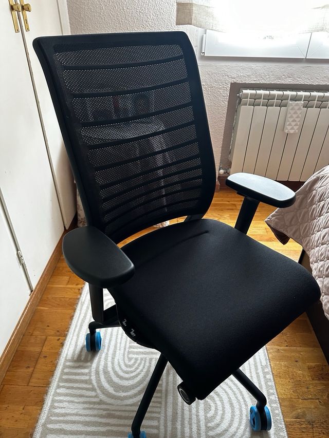 Sedia da ufficio HERO 172H