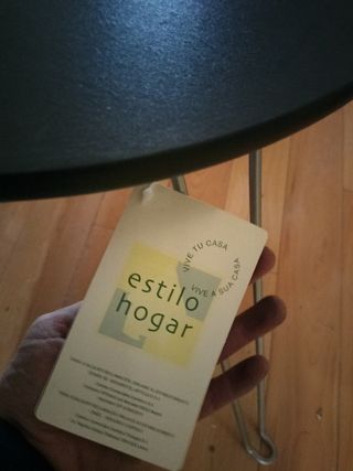 Mesita negra nueva