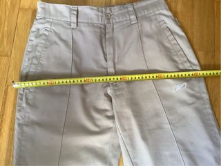 Pantalon Reebok beis