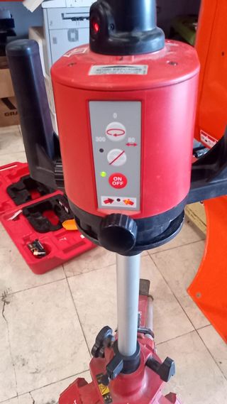 Nivel láser HILTI PR 10