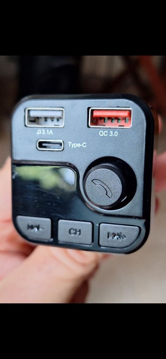 Transmisor FM Bluetooth