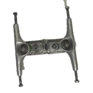 EJES LONGBOARD SKATE CRUISER GULLWING SIDEWINDER 9