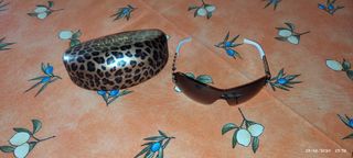 Occhiali da sole Guess