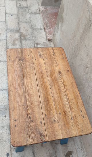 Mesa tocinera antigua con cajon