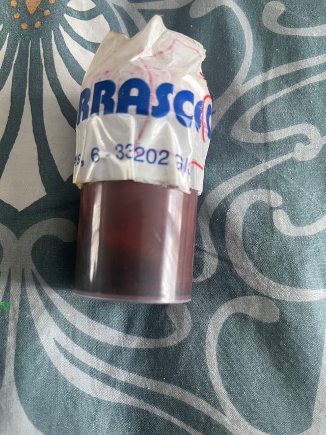 Pintura para retoque laterales bolsos 