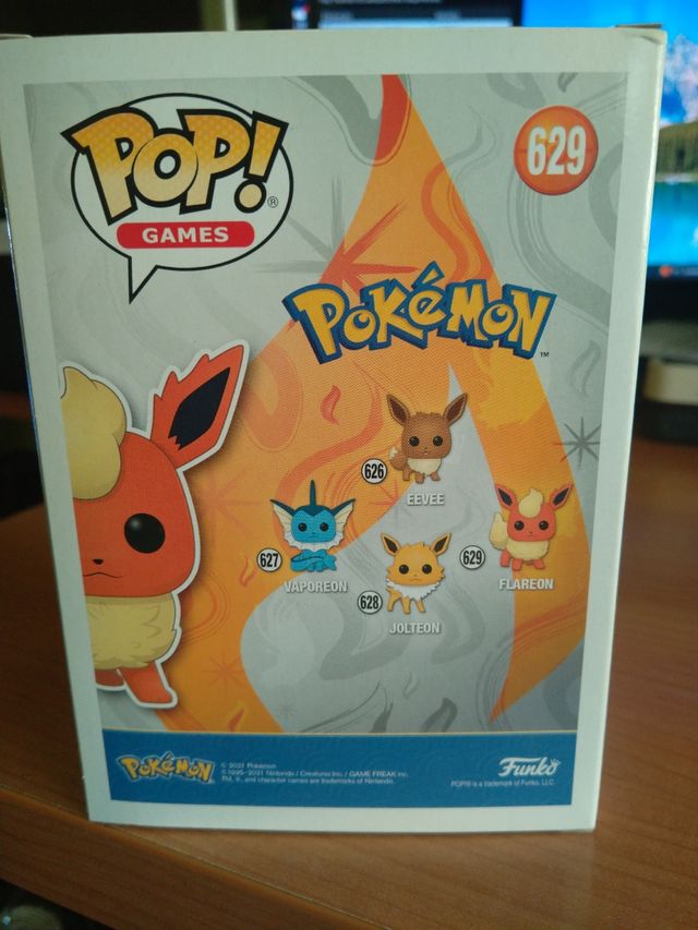 Funko pop Flareon Diamond