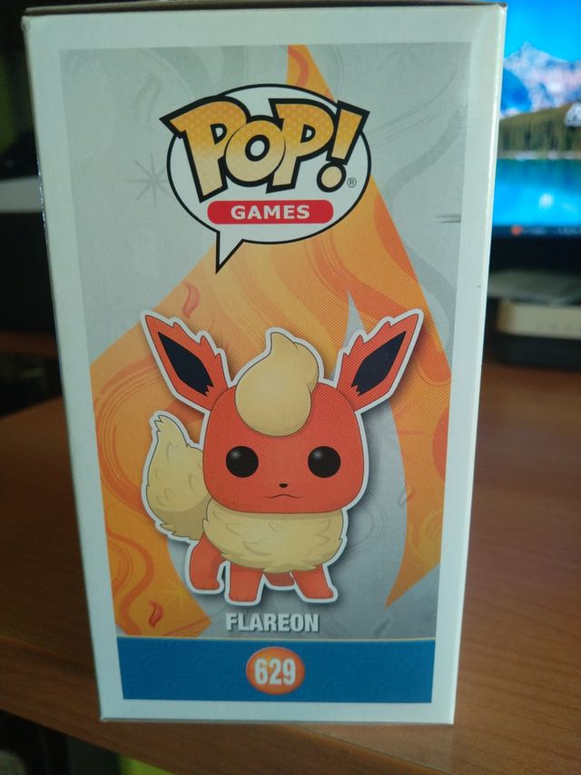 Funko pop Flareon Diamond