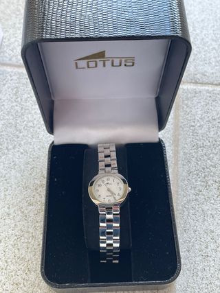 Nuevo reloj lotus
