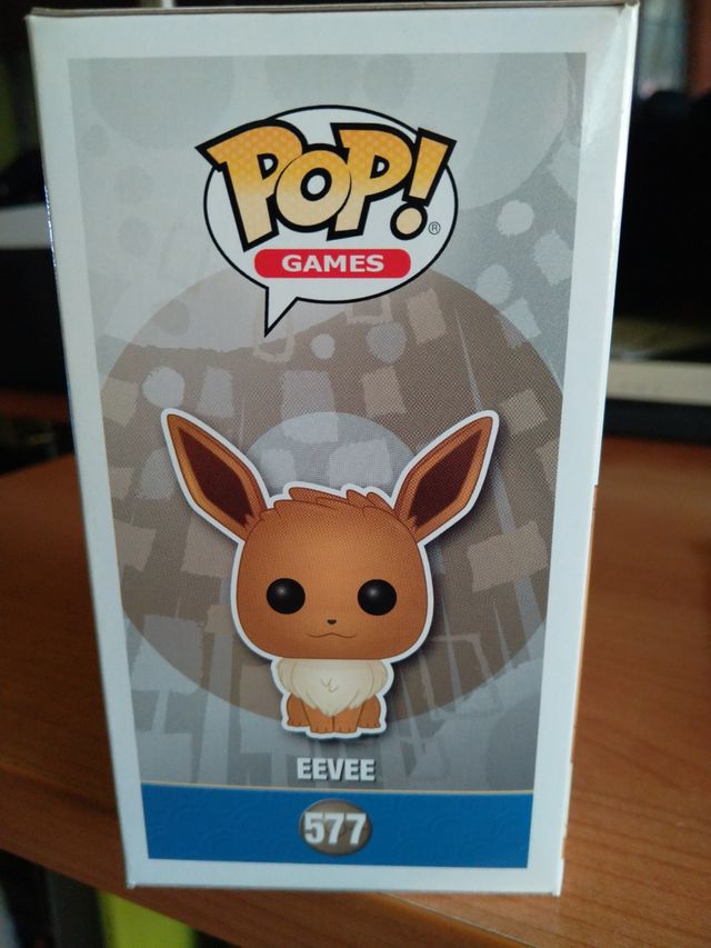 Funko Pop Eevee Flocked