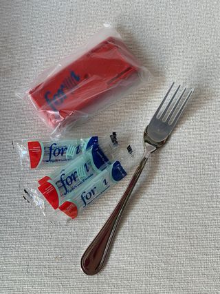 Servizio igienico forchetta "Formì" con 4 testine.