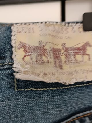 Pantalón levi's