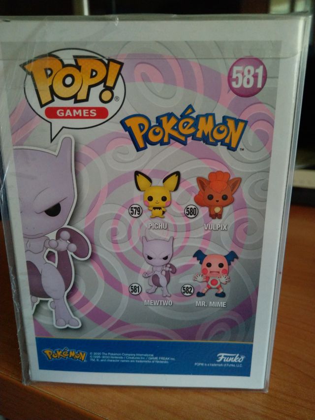 Funko Pop Mewtwo Flocked