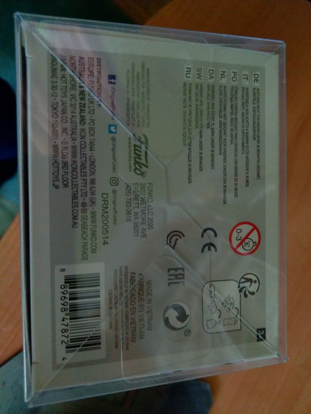 Funko Pop Mewtwo Flocked