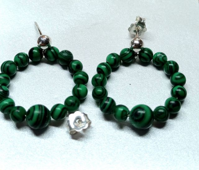 Pendientes de malaquita y plata de ley