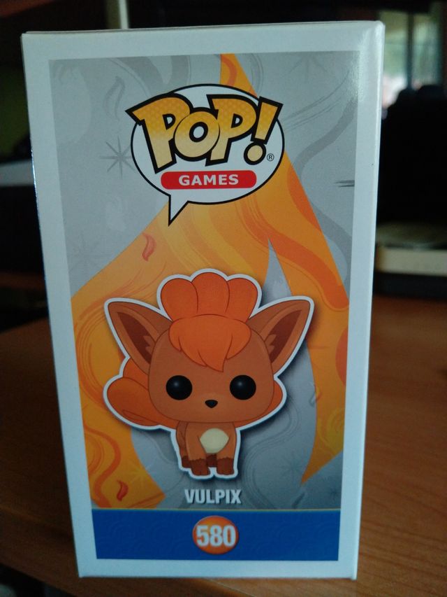 Funko Pop Vulpix Flocked