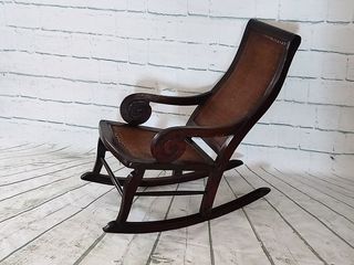 Cadeira de baloiço rústica séc. XIX