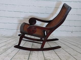 Cadeira de baloiço rústica séc. XIX