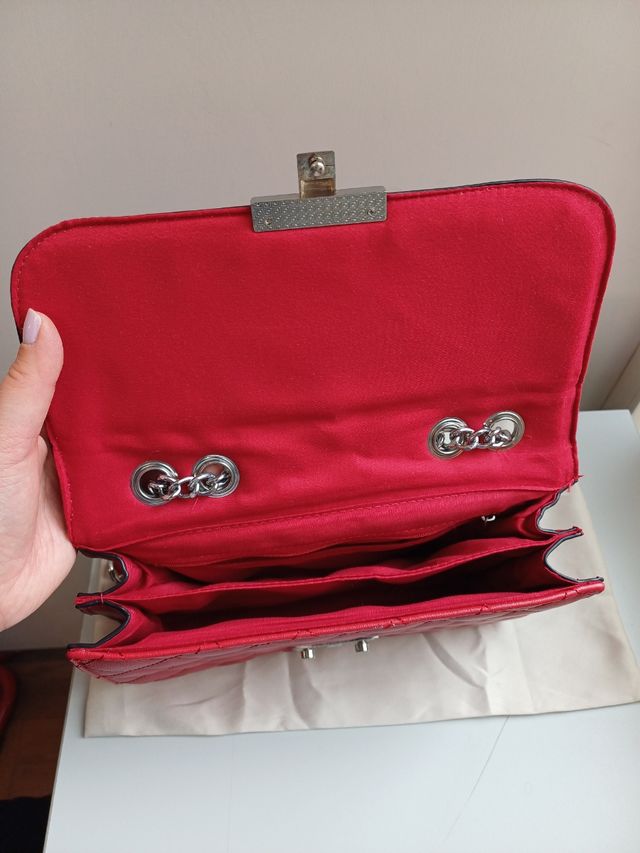 Borsa rossa Stradivarius 