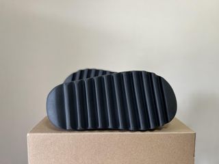 Yeezy Slide Onyx