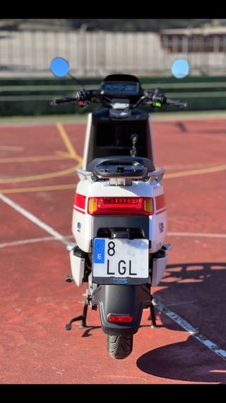 Moto electrica NIU NQI GTS sport