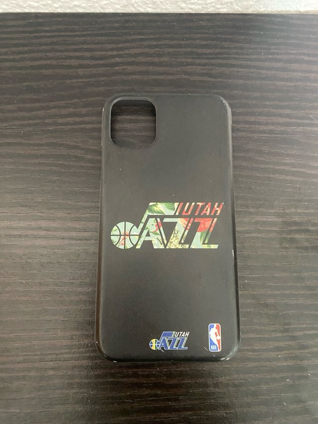 Funda iphone 11 Utah Jazz NBA